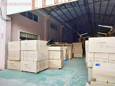 美易建材以仿木板產(chǎn)品榮獲多項榮譽資質(zhì)，引領(lǐng)家居用品綠色環(huán)保新潮流